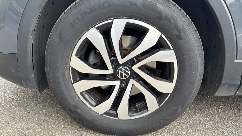 Volkswagen Tiguan 2.0 TDI Active 5dr Diesel Estate